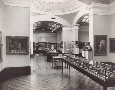 Leamington Spa Art Gallery & Museum on Avenue Road in 1958